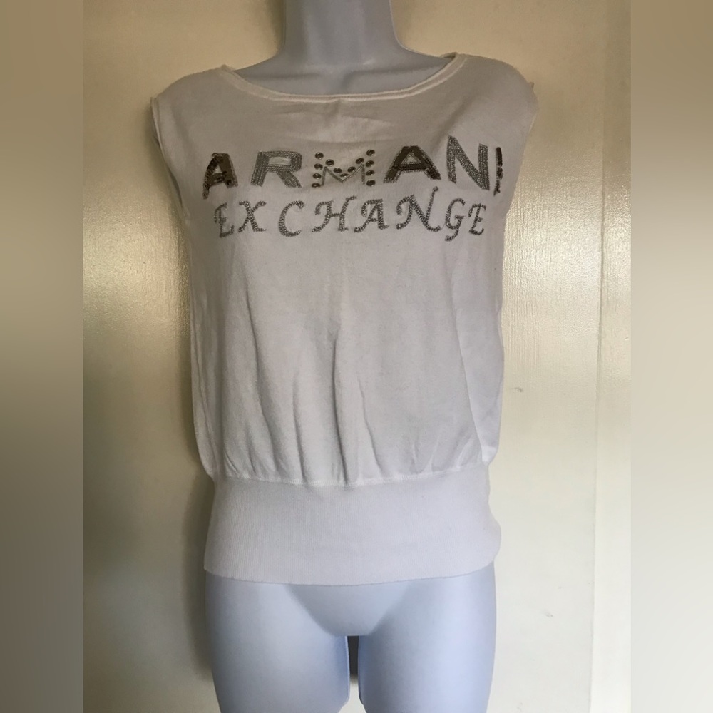 AX ARMANI EXCHANGE XS SIZE, women sleeveless white top ,made in HONG KONG